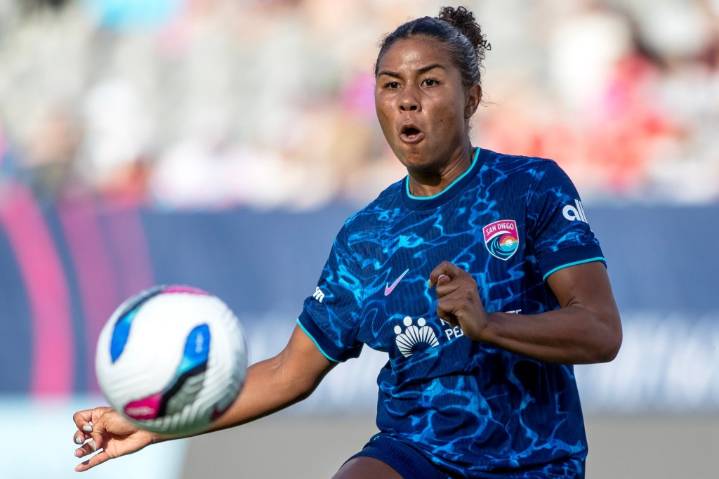 San Diego Wave, defender agree to 3-year contract extension