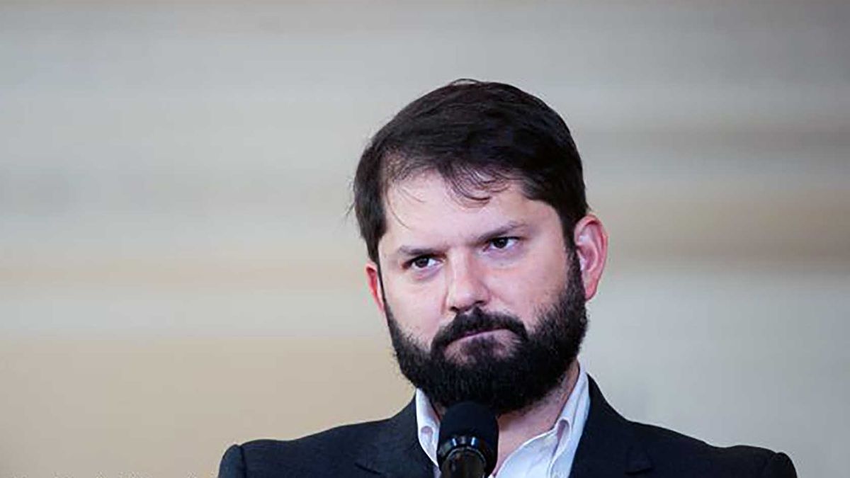 Axel Kicillof habló con Boric: imputarán por intento de homicidio a los barras de Independiente