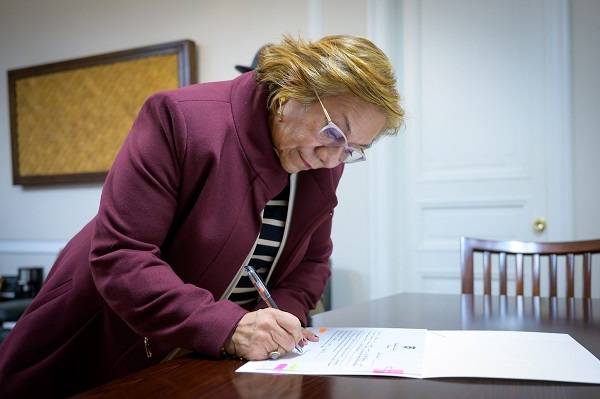 Colombia ya tiene canciller en propiedad en medio de tensión con Trump por Maduro