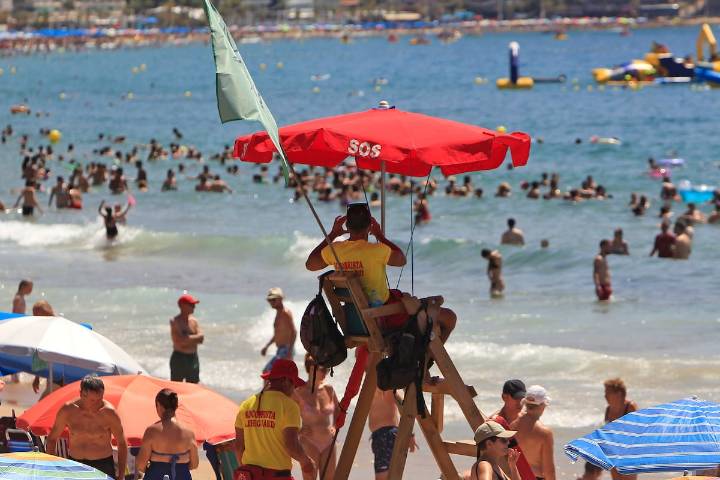 Quiénes son los que más se ahogan en España: hombres mayores de 65 años en playas