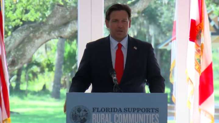 WATCH LIVE: Gov. Ron DeSantis hosts news conference from Arcadia