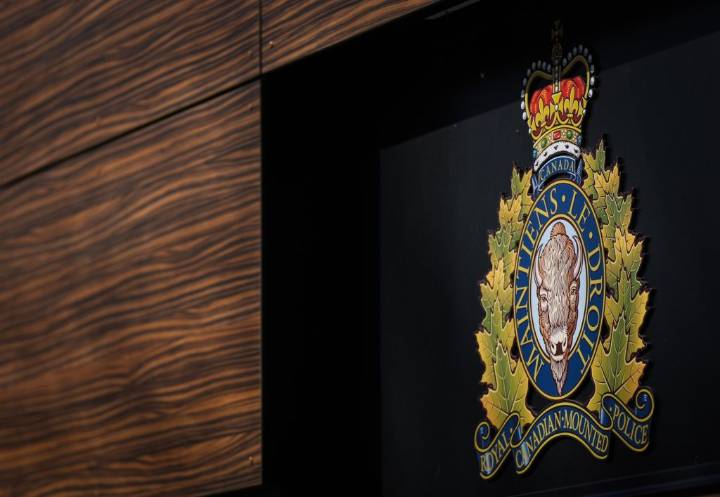 Calgary man arrested in ‘catch a predator’ scheme hatched by youth