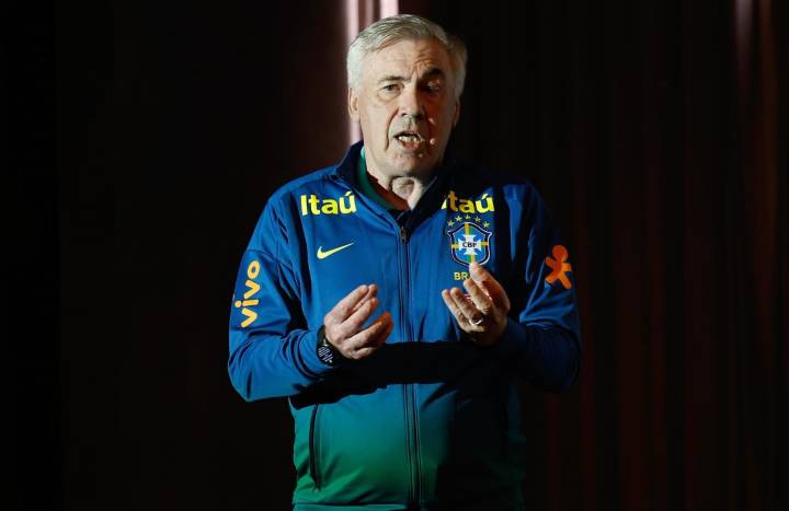 Ancelotti cumple su promesa de hablar portugués como seleccionador de Brasil