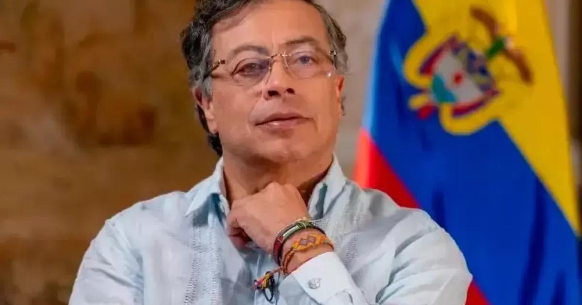 Centro Democrático acusa a Petro de "traición a la patria" por defender a Maduro