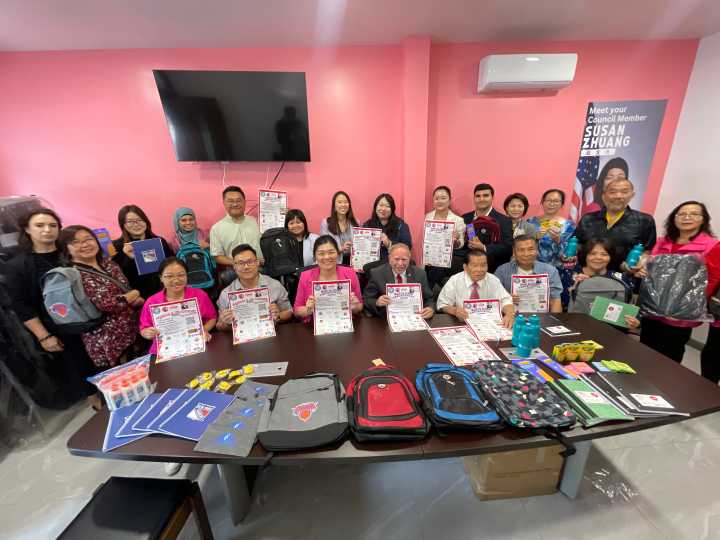 Elected officials lead massive school supply campaign for struggling families