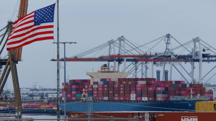 Port of Los Angeles broke a century-old record as tariff threats triggered import surge