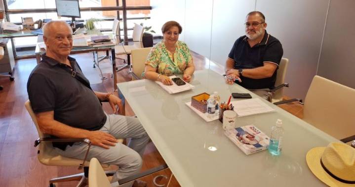 Castilla-La Mancha adapta el reconocimiento de familia numerosa con la inclusión de parejas de hecho y el impulso del carné digital El Gobierno regional abre un periodo de información pública para la 