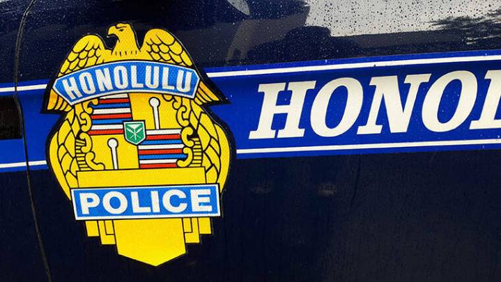 Motorcyclist, 49, dies after crashing on Nimitz Highway