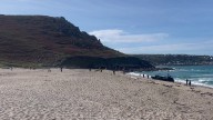 Moment gang try to escape police after landing cocaine boats on Cornish beach