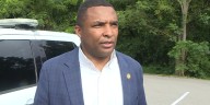 Rep. Don Davis makes stop in Snow Hill to discuss police department