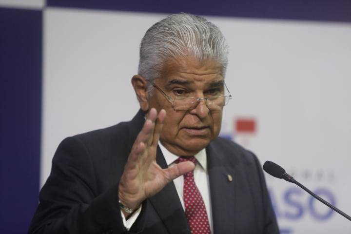 Ecuador confirma la salida de Panamá de su lista de paraísos fiscales, tras un acuerdo bilateral