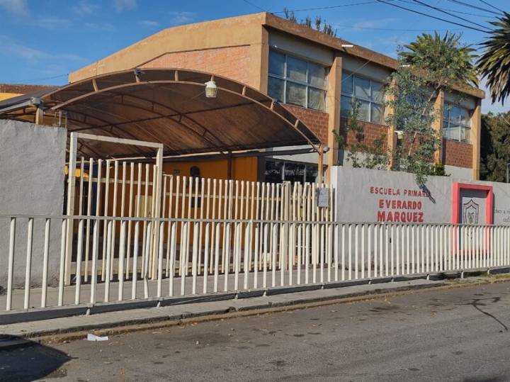 Escuela Everardo Márquez fija horarios y protocolos
