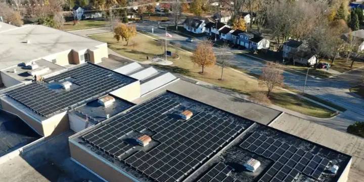 Green Bay school board discusses adding solar panels at four schools