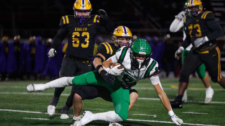 Hudson vs. Highland football live score updates, highlights