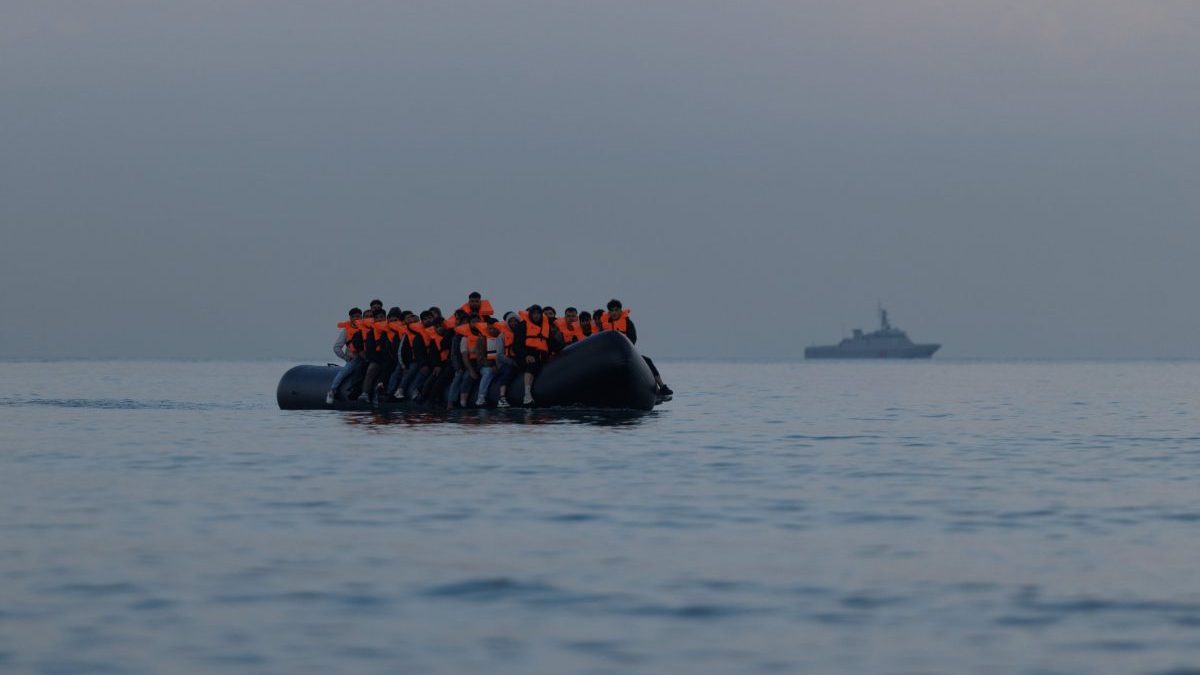 Migrant crossings reach nearly 1,500 in five days despite 'one in, one out' scheme