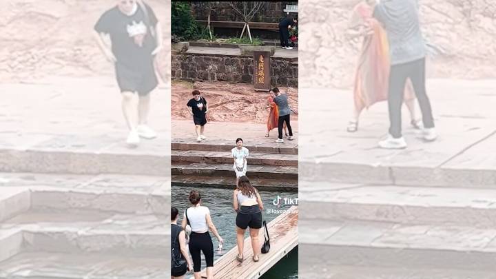 China aplaude a una turista española que rescató a un niño de morir ahogado en un río