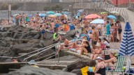 El secreto de Los Charcones de Arucas para vencer el calor: piscina y playa en un solo paseo