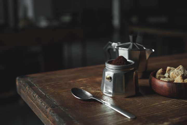 El arte del café en casa: cómo dominar la preparación con una cafetera italiana