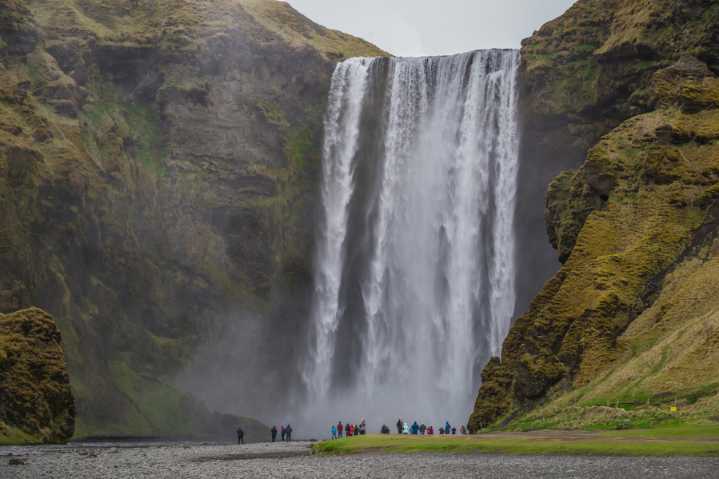 Iceland adds hotels, wellness experiences, tours