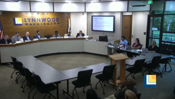 Lynnwood Council creates Youth Council, discusses $255,000 increase in Public Defender Service costs