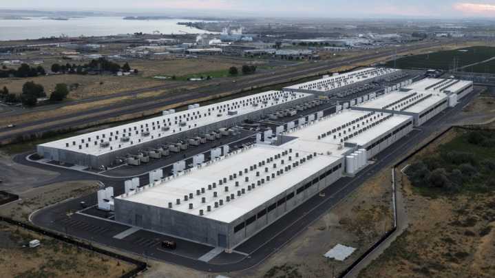 States wary as data centers consume electricity