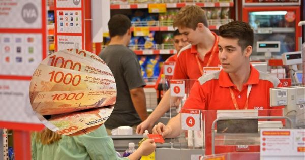 Empleados de comercios con aumento en agosto 2025: cuánto cobra un cajero