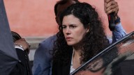 Luisa María Alcalde aborda reforma electoral durante plenaria de senadores morenistas