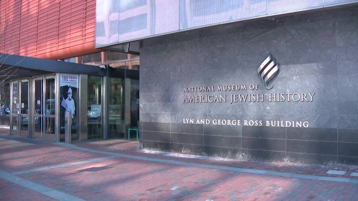 Graffiti spray painted on Museum of American Jewish History in Philadelphia: police