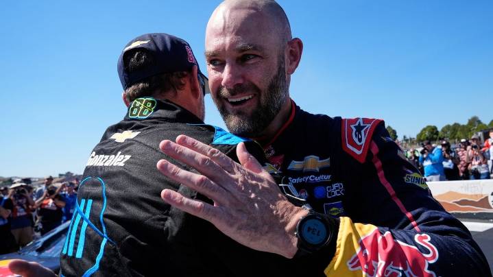 Trackhouse Racing signs Shane van Gisbergen to multiyear extension