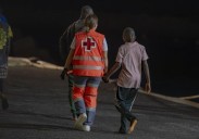 Los menores trasladados desde Canarias ya están en Gijón: «Hacemos un llamamiento a la calma. Son chicos en situación de mucha vulnerabilidad»
