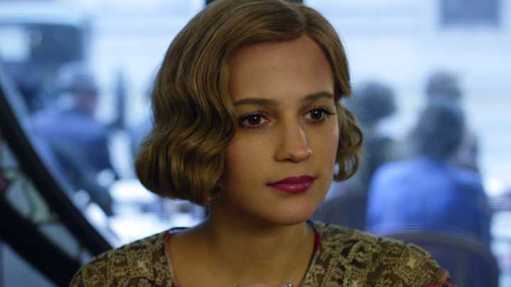 Alicia Vikander Has Mixed Feelings About Her Controversial Oscar