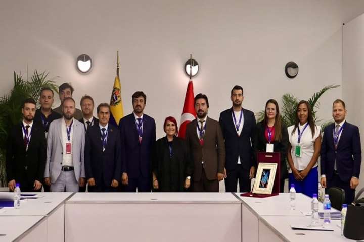 Türkiye fortalece cooperación con Estado venezolano en materia comercial y turística