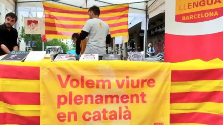 Los inquisidores del castellano en los comercios de Cataluña: estos son los grandes instigadores de las multas lingüísticas