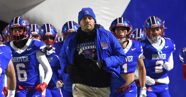 2025 prep football previews: Huskies trying to build upon success