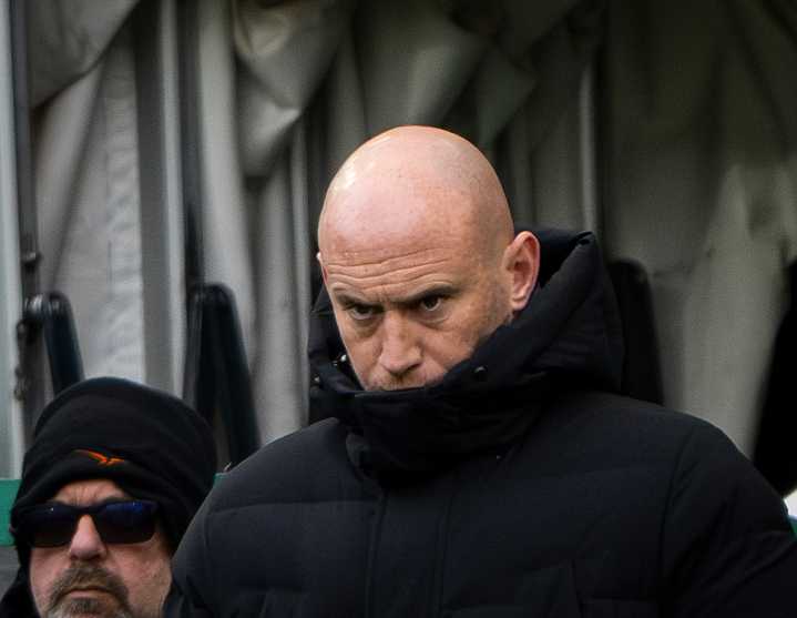 David Gray says 'it's only half time' in FK Partizan tie as Easter Road nears sell