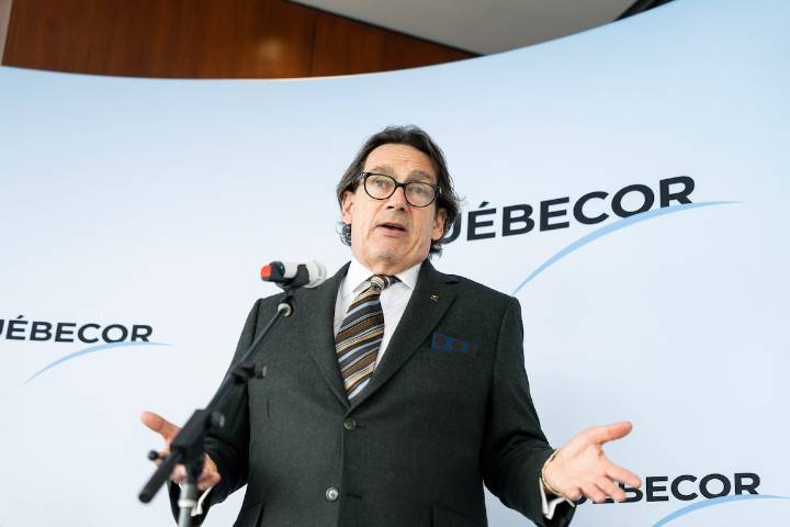 Quebecor says cell towers are not for sale, posts mixed quarterly results