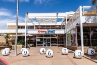 Powerball prize reaches $815M, Phoenix lottery ticket worth $50K