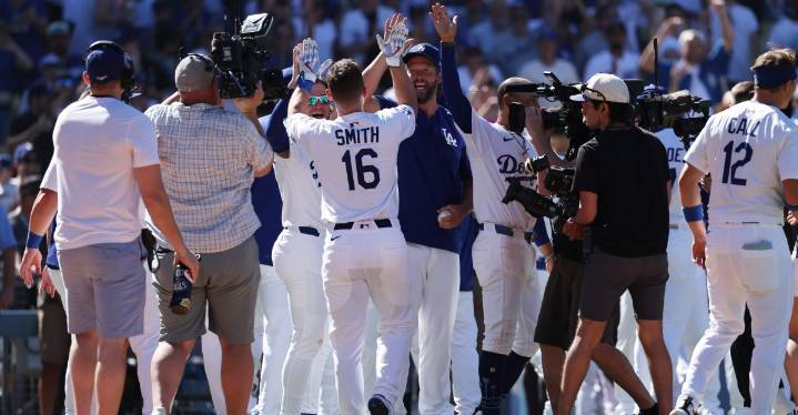 Will Smith rescues Dodgers from getting swept