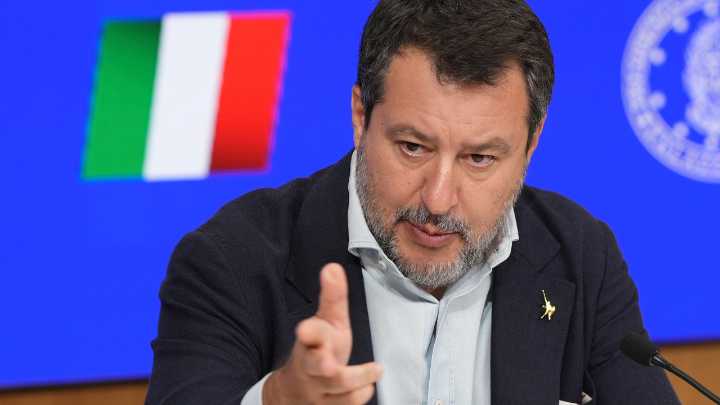 Crisis diplomática entre Francia e Italia por unos comentarios de Salvini: París convoca a la embajadora de Roma