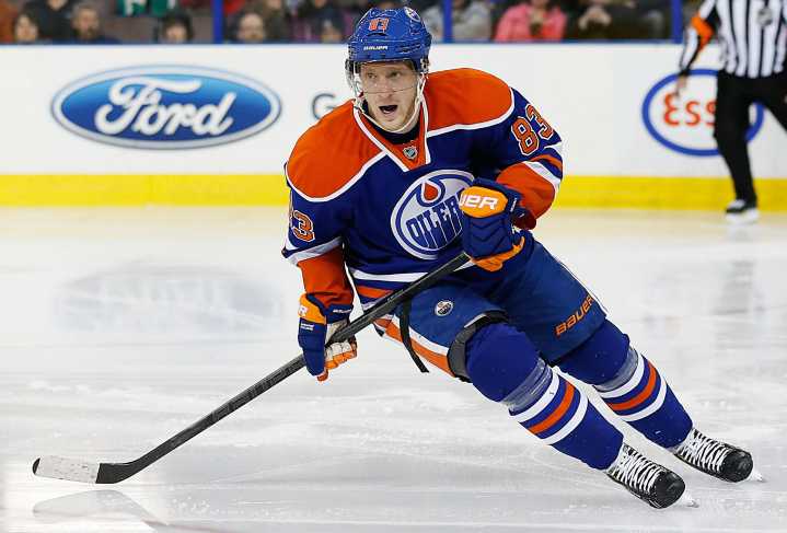 Edmonton Oilers putting Hall of Fame inductions on pause until next year