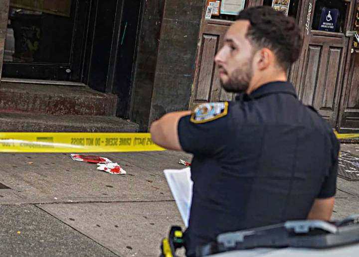 Adding more police officers doesn’t mean lower crime rates, report says