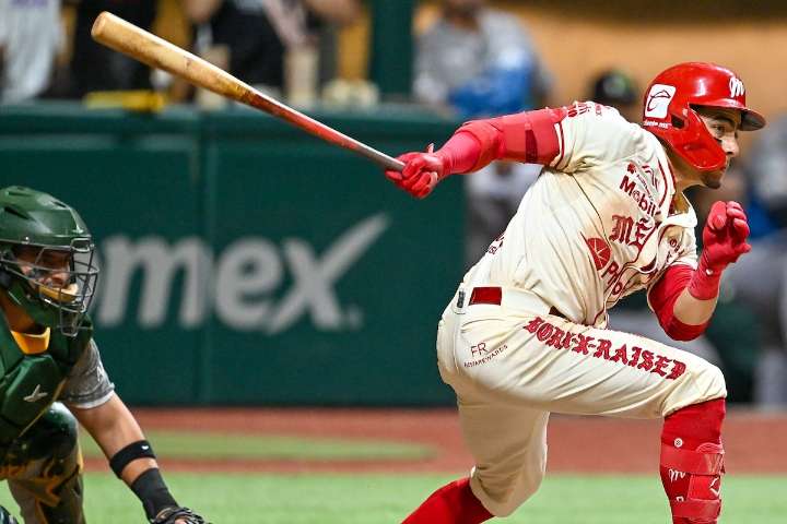Diablos aumenta ventaja sobre Pericos