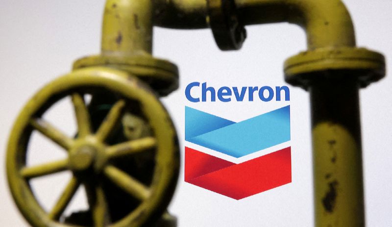 First two Venezuelan oil cargoes by Chevron after license depart to US