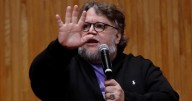 Guillermo del Toro deslumbra en Venecia con Frankenstein: 13 minutos de ovación