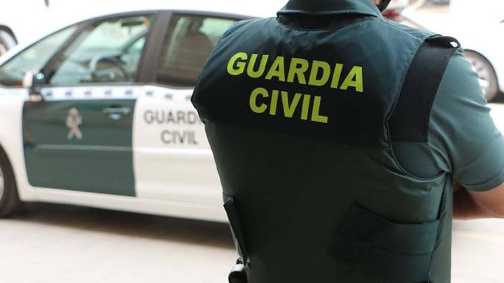 Detenido tras prender fuego a un bar de Sevilla donde no le pusieron mayonesa en el bocadillo