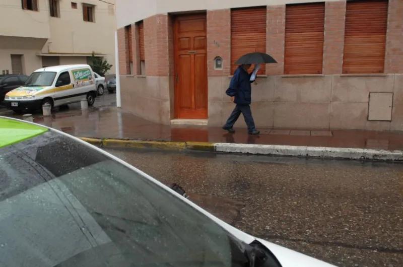 La lluvia trae alivio a la Madre de Ciudades tras días de calor y viento