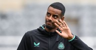 Alexander Isak categorically ruled out one outcome of transfer saga in defiant reponse