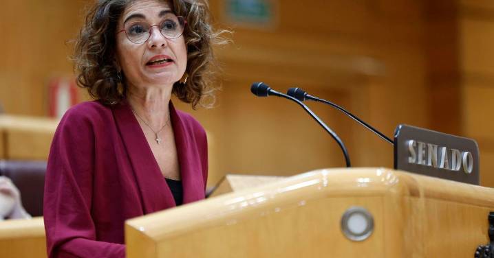 Sánchez elige a María Jesús Montero para liderar el plan anticorrupción del Gobierno