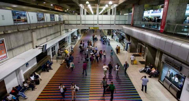 Aumento del 60% en la movilización de pasajeros por Maiquetía durante la temporada vacacional
