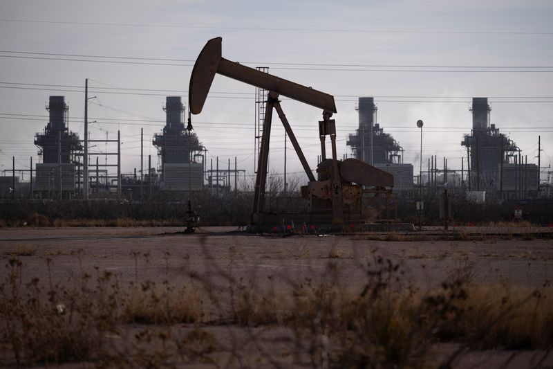 Oil prices gain as US inventory withdrawals point to strong demand